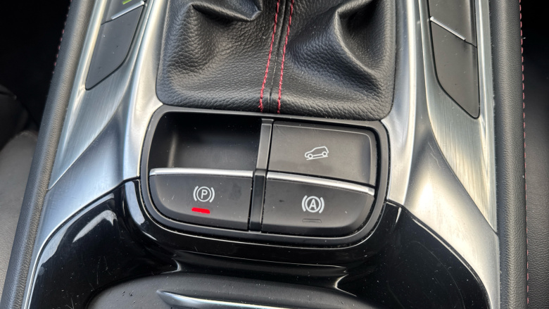 MG Hs 1.5 T-GDI Excite 5dr Petrol Hatchback